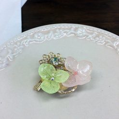 レジュフラワーアクセサリー